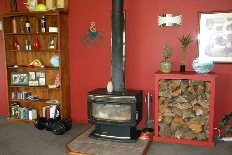 Photo of property in 6 Pirongia Road, Te Awamutu, 3800