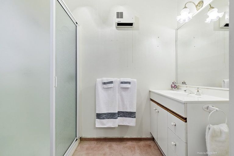 Photo of property in 10 Gore Street, Seatoun, Wellington, 6022