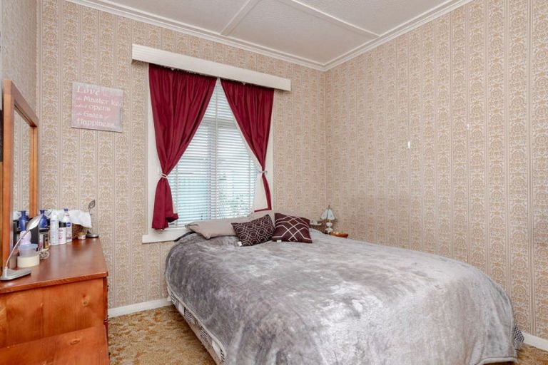 Photo of property in 20 Thyra Street, Dannevirke, 4930