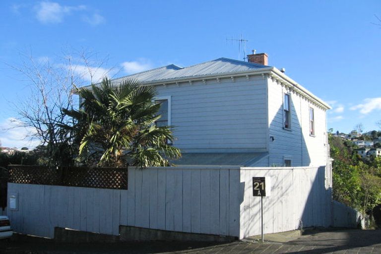 Photo of property in 23 Gladstone Road, Bluff Hill, Napier, 4110
