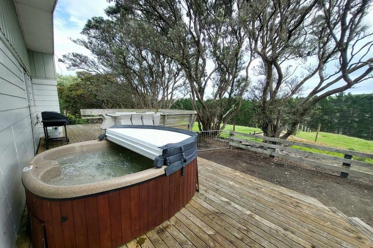 Photo of property in 49 Kai Iwi Lakes Road, Omamari, Dargaville, 0373