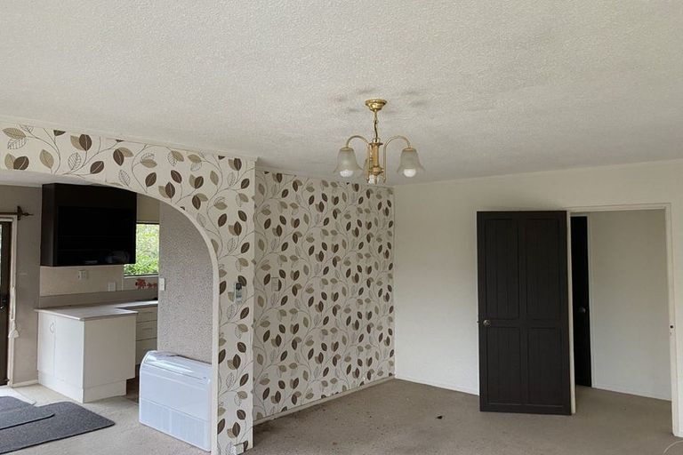 Photo of property in 2 Lynwood Place, Brookfield, Tauranga, 3110