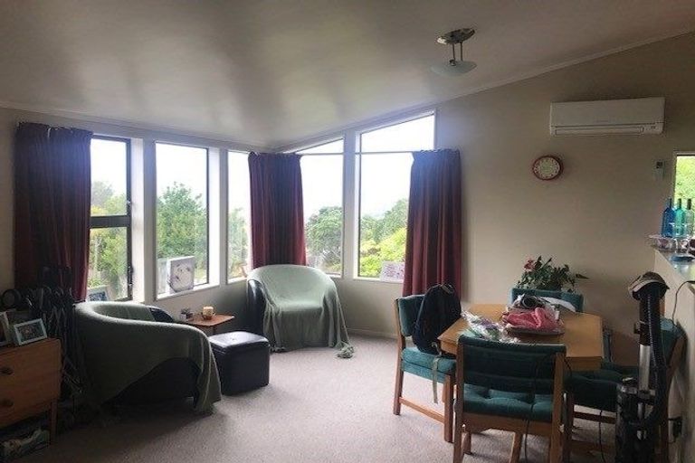 Photo of property in 15 Fantail Grove, Belmont, Lower Hutt, 5010