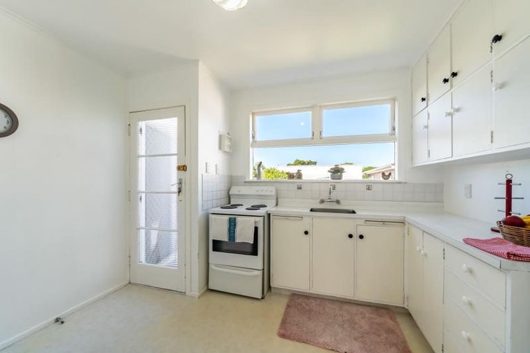 Photo of property in 33a Percy Cameron Street, Avalon, Lower Hutt, 5011