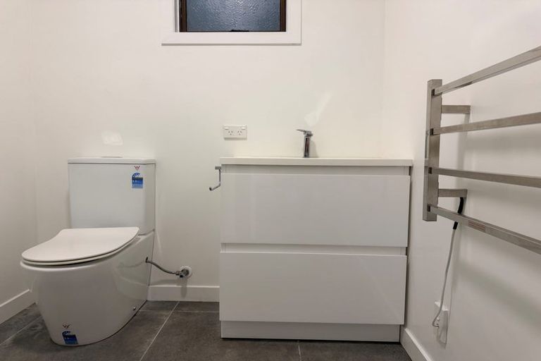 Photo of property in 4/6 Balfour Street, Mornington, Wellington, 6021