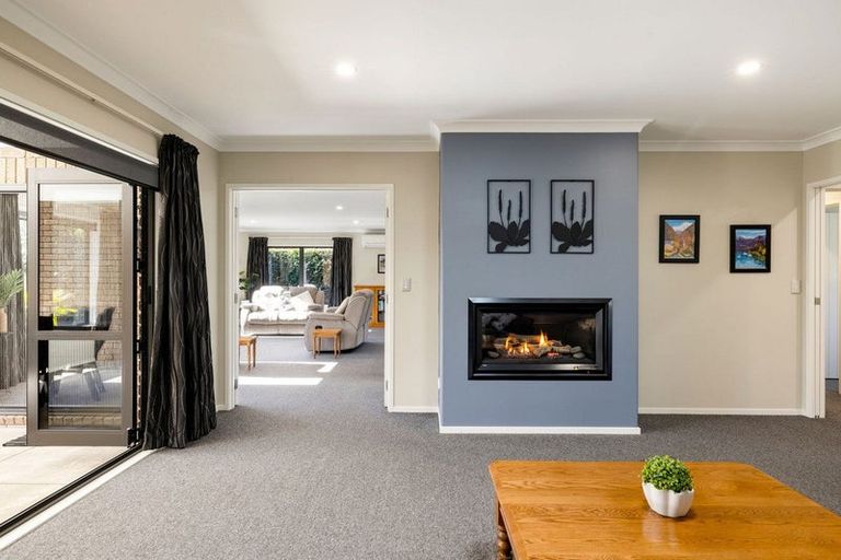 Photo of property in 9 Brancaster Place, Cambridge, 3434