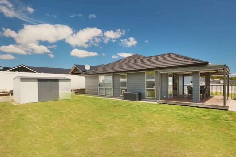 Photo of property in 3 Korokia Way, Richmond Heights, Taupo, 3330