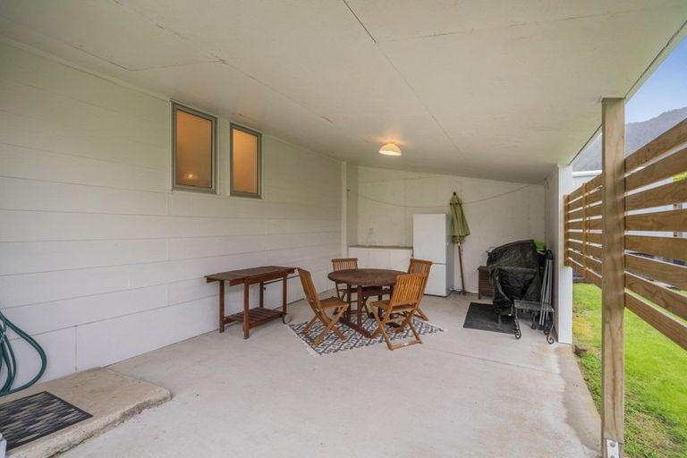 Photo of property in 208 Vista Paku, Pauanui, Hikuai, 3579