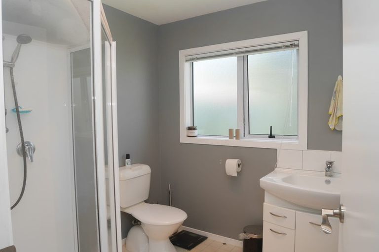 Photo of property in 12a Ryan Grove, Tawa, Wellington, 5028