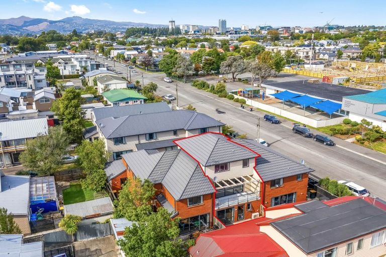Photo of property in 70b Packe Street, Edgeware, Christchurch, 8013
