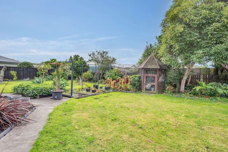 Photo of property in 42 Church Road, Taradale, Napier, 4112