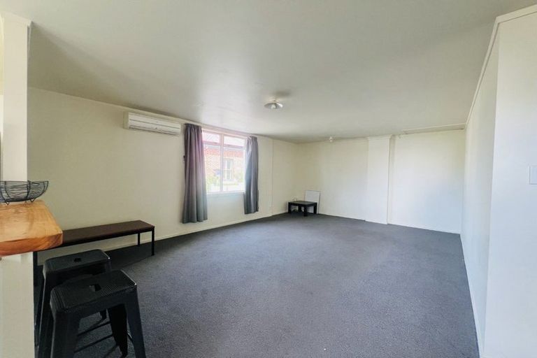 Photo of property in 8 Titan Street, North Dunedin, Dunedin, 9016