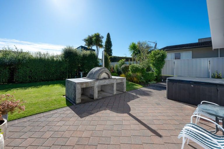 Photo of property in 58 Hyde Avenue, Richmond Heights, Taupo, 3330