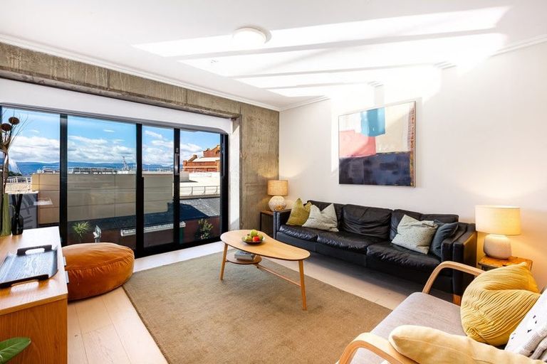 Photo of property in Frame Apartments, 204/111 Molesworth Street, Thorndon, Wellington, 6011