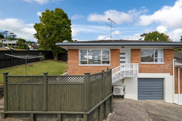 Photo of property in 1/30 Acacia Road, Torbay, Auckland, 0632