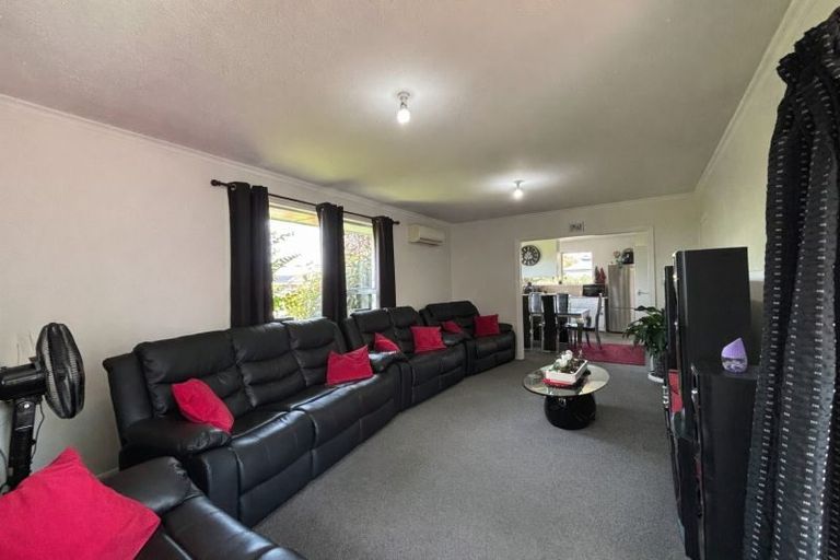 Photo of property in 161 Withells Road, Avonhead, Christchurch, 8042