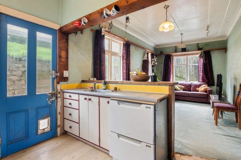 Photo of property in 67 Rhine Street, Island Bay, Wellington, 6023