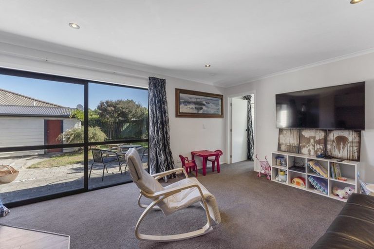 Photo of property in 7 Ranui Road, Stoke, Nelson, 7011
