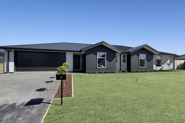 Photo of property in 30 Kahurangi Road, Halswell, Christchurch, 8025
