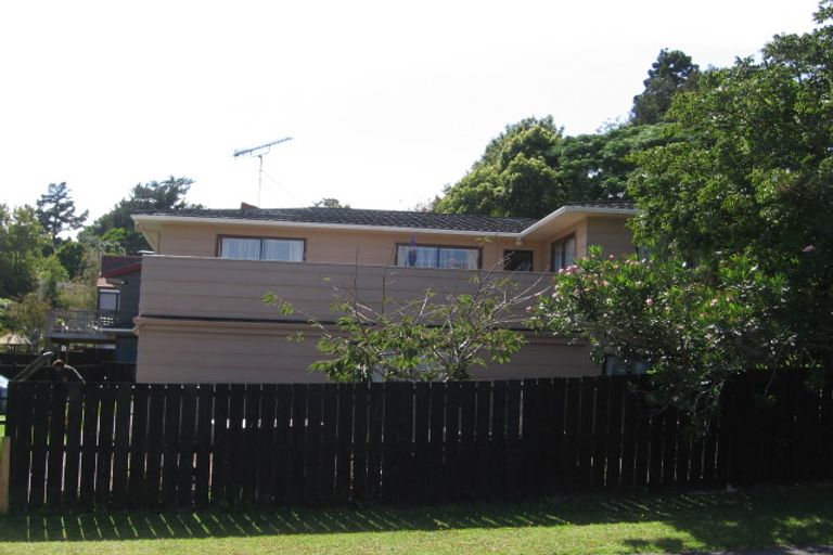 Photo of property in 13 Capricorn Place, Browns Bay, Auckland, 0630
