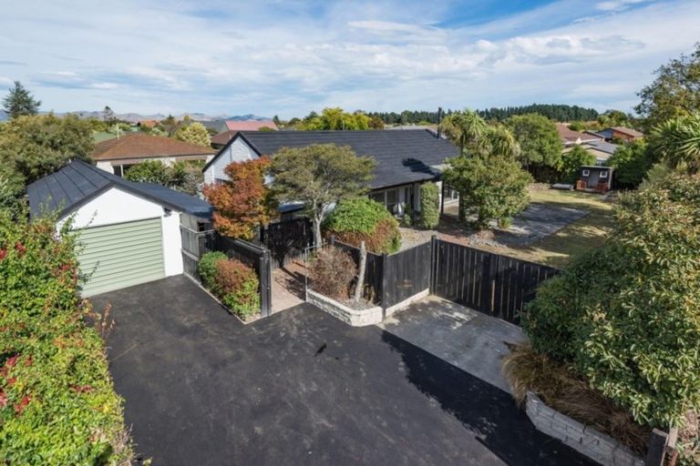 Photo of property in 7 Valecrest Avenue, Parklands, Christchurch, 8083