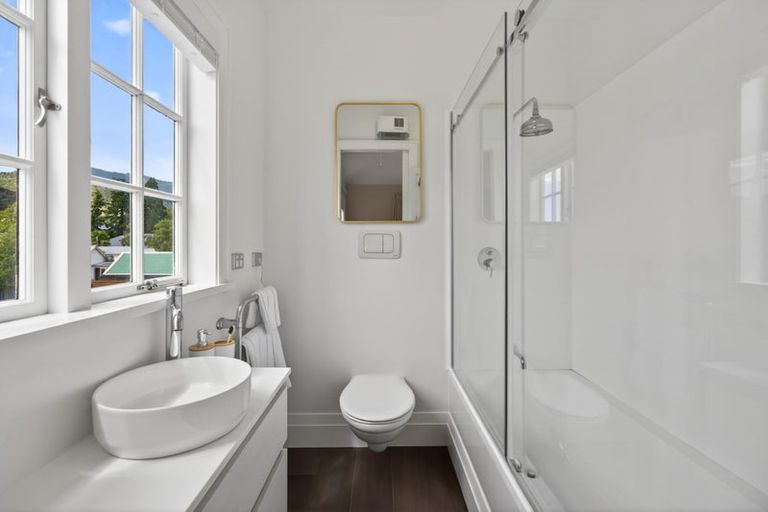 Photo of property in 11 Shelbourne Street, Nelson, 7010