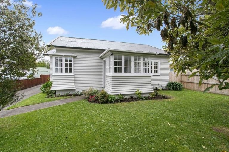Photo of property in 31 Burnside Street, Waterloo, Lower Hutt, 5011
