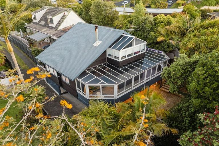 Photo of property in 2/51 John Gill Road, Shelly Park, Auckland, 2014