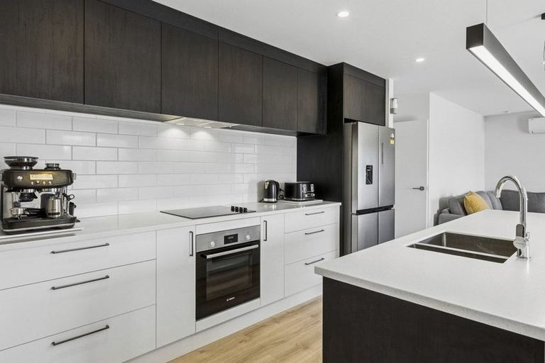 Photo of property in 6 Batham Way, Broad Bay, Dunedin, 9014