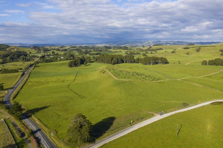 Photo of property in 9a Pond Road, Raglan, 3295