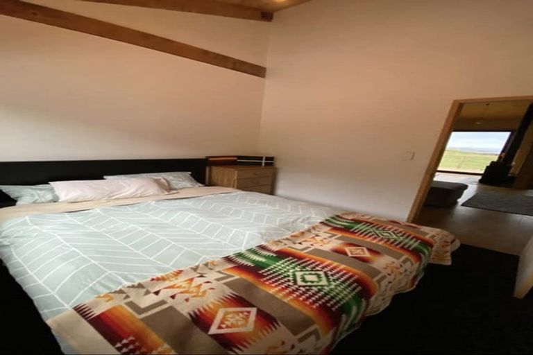 Photo of property in 28 Centrebush Lane, Raglan, 3295