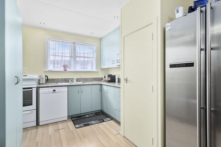 Photo of property in 51 Parenga Street, Wainuiomata, Lower Hutt, 5014