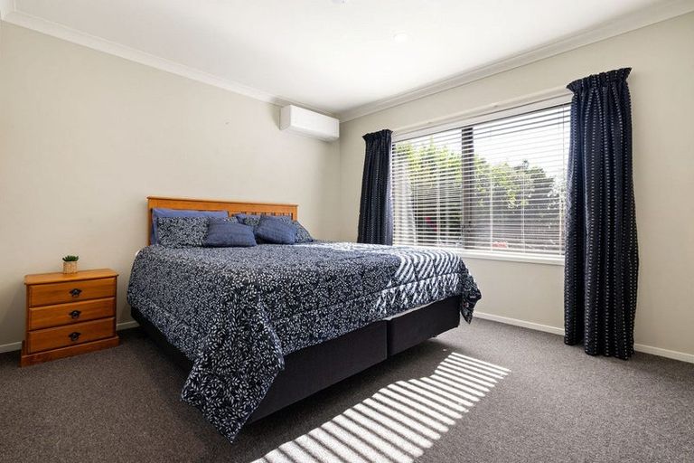 Photo of property in 9 Brancaster Place, Cambridge, 3434