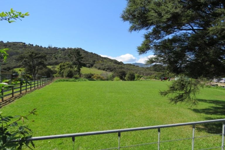 Photo of property in 1100 Hauraki Road, Coromandel, 3506