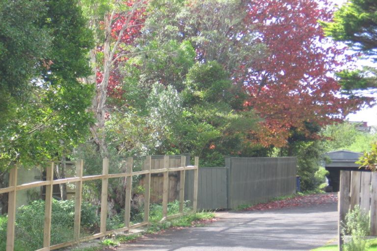 Photo of property in 24 Osman Street, Glen Eden, Auckland, 0602