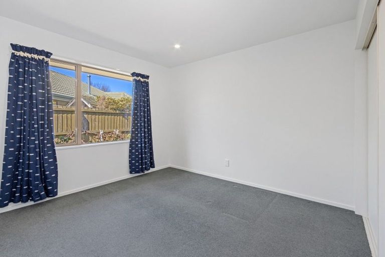 Photo of property in 46 Glasnevin Drive, Casebrook, Christchurch, 8051