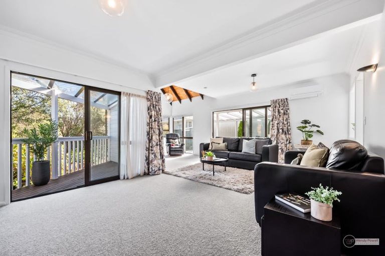 Photo of property in 19a Colin Grove, Hutt Central, Lower Hutt, 5010