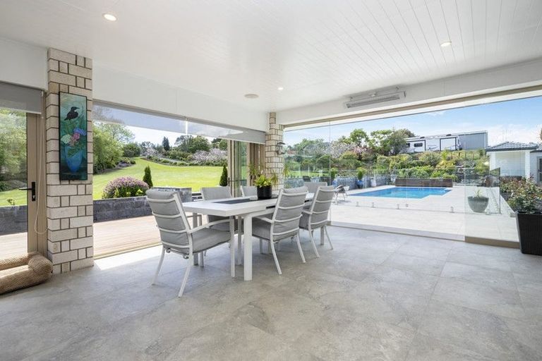 Photo of property in 35 Terry Smyth Drive, Kumeu, 0892