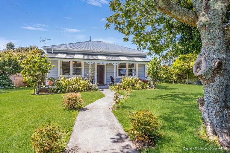Photo of property in 12 Harris Street, Waitara, 4320