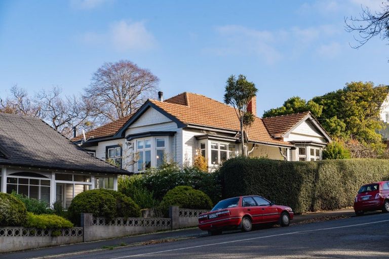 Photo of property in 139 Eglinton Road, Mornington, Dunedin, 9011