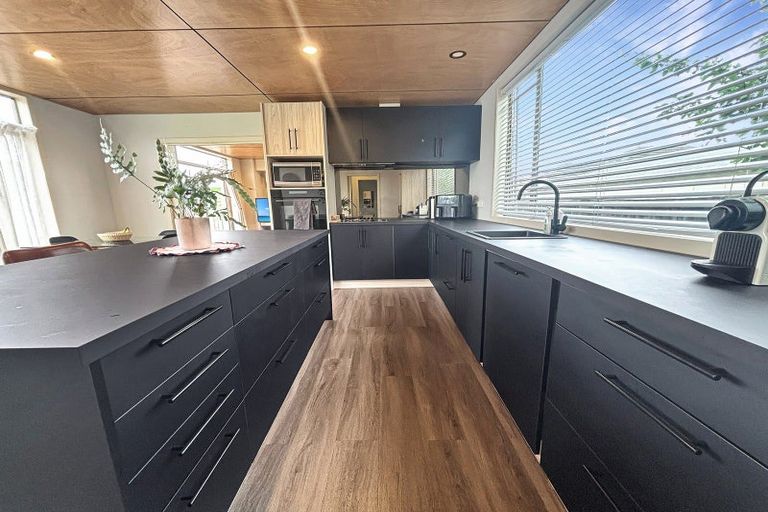 Photo of property in 34a Wyn Street, Hoon Hay, Christchurch, 8025