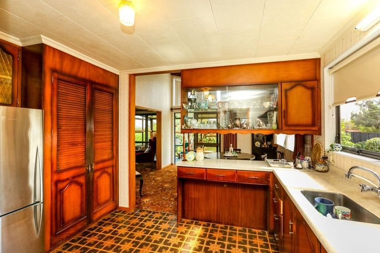 Photo of property in 30 Glen Almond Street, New Plymouth, 4310
