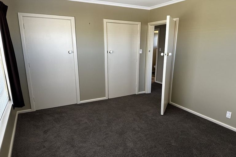 Photo of property in 11 Lyndhurst Crescent, Aranui, Christchurch, 8061