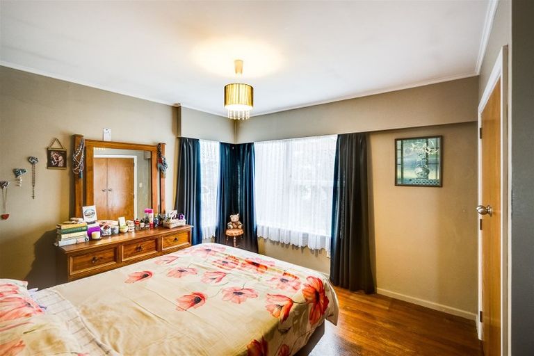 Photo of property in 19 Clarence Cox Crescent, Pirimai, Napier, 4112