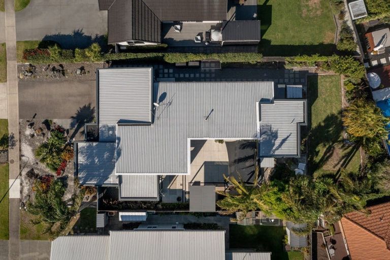 Photo of property in 22 Oriental Parade, Papamoa Beach, Papamoa, 3118