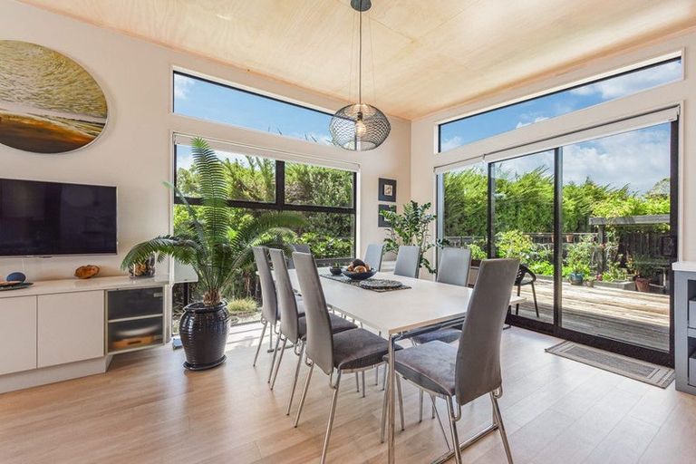 Photo of property in 21a Tahi Street, Mapua, 7005