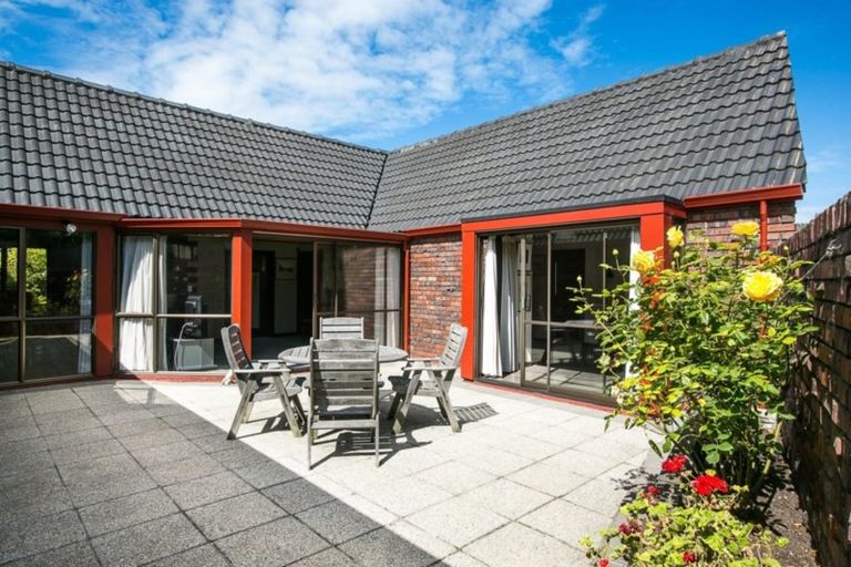 Photo of property in 76 Grendon Street, Maori Hill, Dunedin, 9010