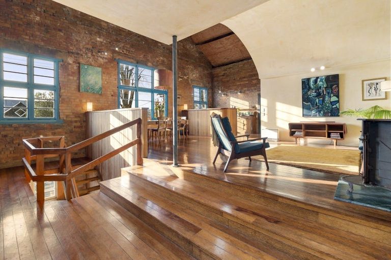 Photo of property in 1/47 Church Street, Devonport, Auckland, 0624