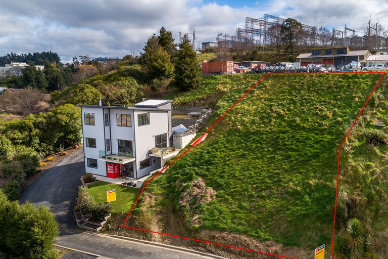 Photo of property in 10 Kereru Crescent, Wanaka, 9305