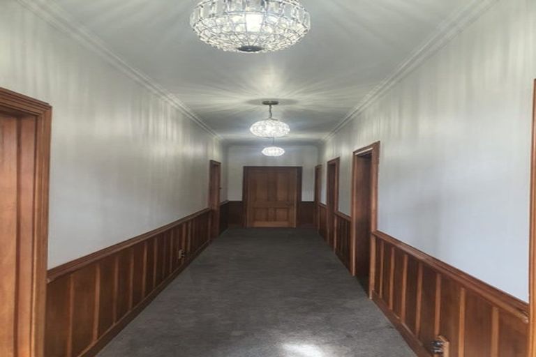 Photo of property in 102 Atawhai Road, Fitzherbert, Palmerston North, 4410